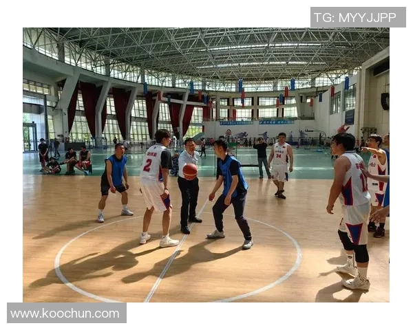 赛后分析：上海篮球队与成都篮球队在速度对抗中的表现与策略探讨